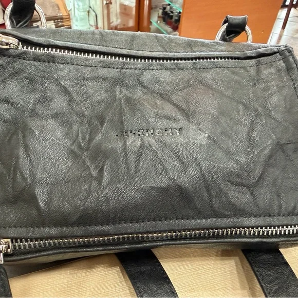 Givenchy black crossbody -small bag.  Beautifully designed bag! - Picture 5 of 8